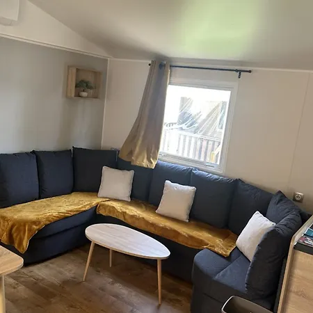 Mobilhome 3 *
